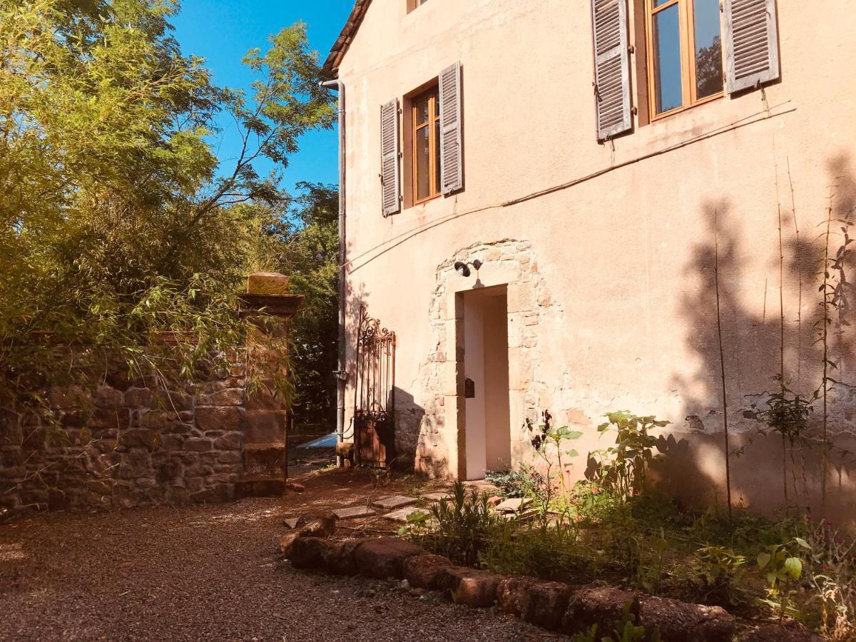 Maison De Famille Et D'Ami-E-S Valady Exterior foto